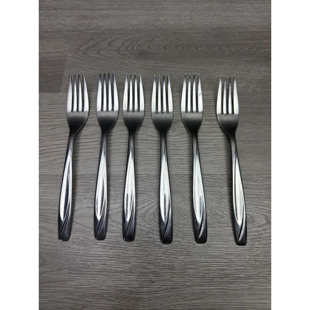 Lot Of 6 VTG International Silver Company Stainless Dinner Forks USA Made